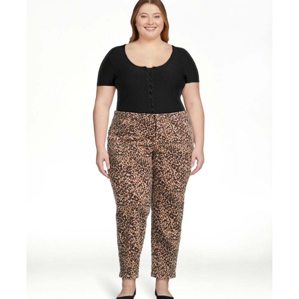 Leopard Print Women's Pants - Petite